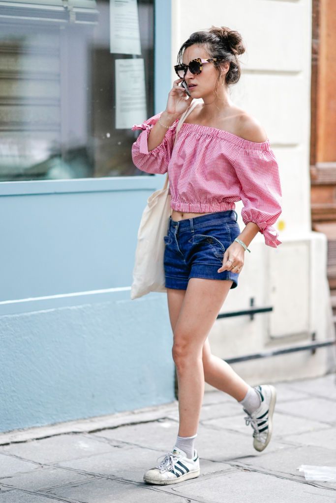 de pe the shoulder top and jean shorts for summer fashion