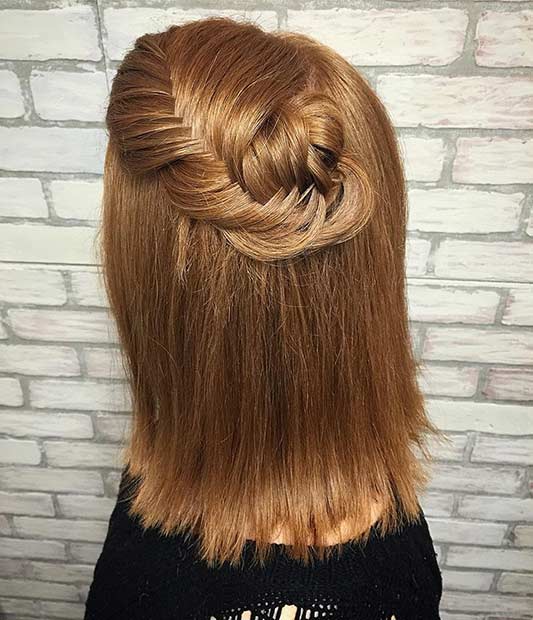 ง่าย Fishtail Braid Hairstyle for Medium Length Hair