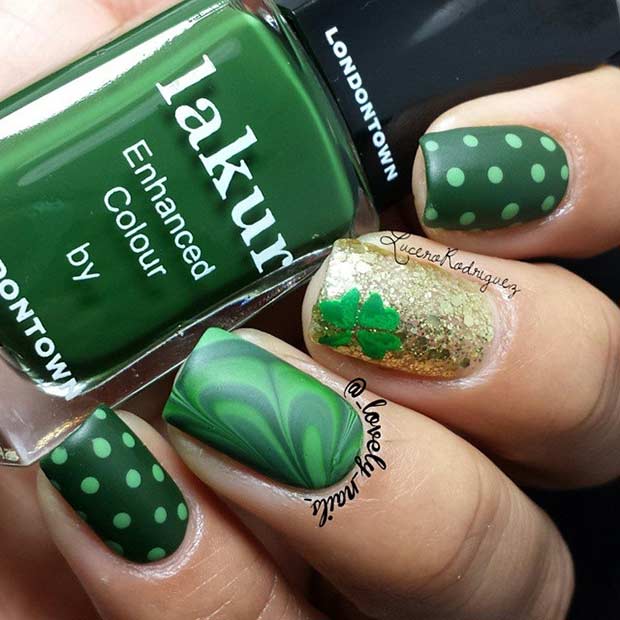 Yeşil and Gold St Patrick's Day Nails