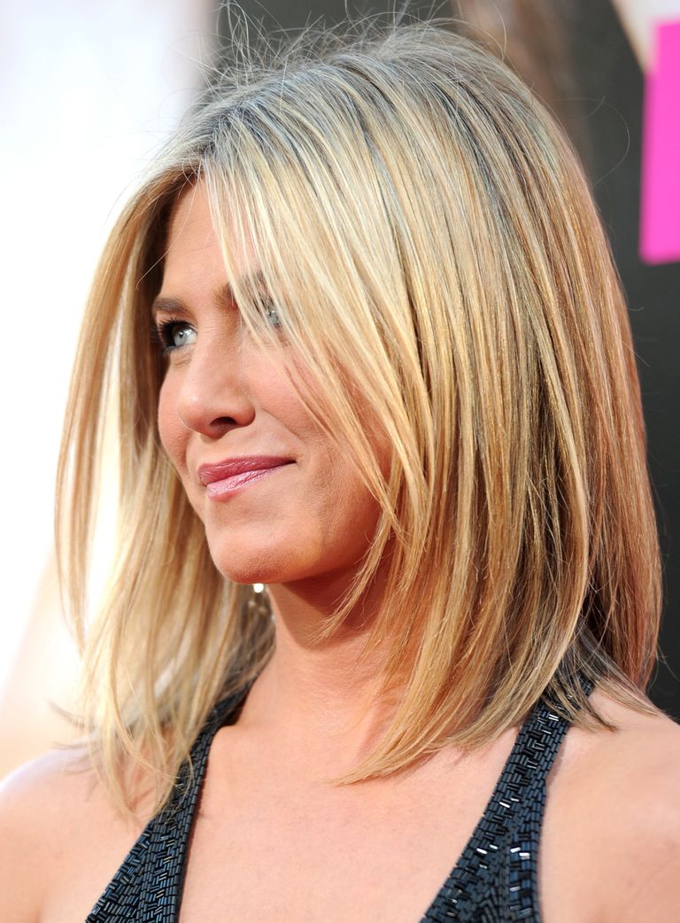 20 av Jennifer Aniston mest ikoniska frisyrer