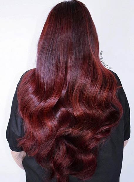गहरा Ruby Red Hair Color