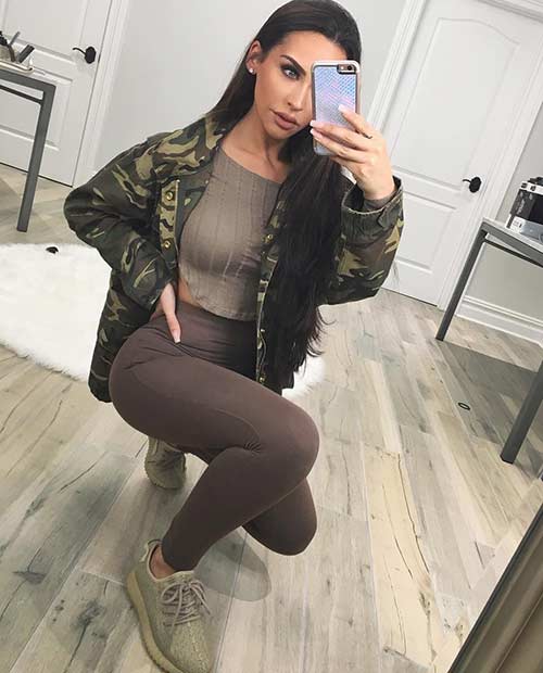 Camo Jacket and Yeezy Sneakers Casual Outfit Idea