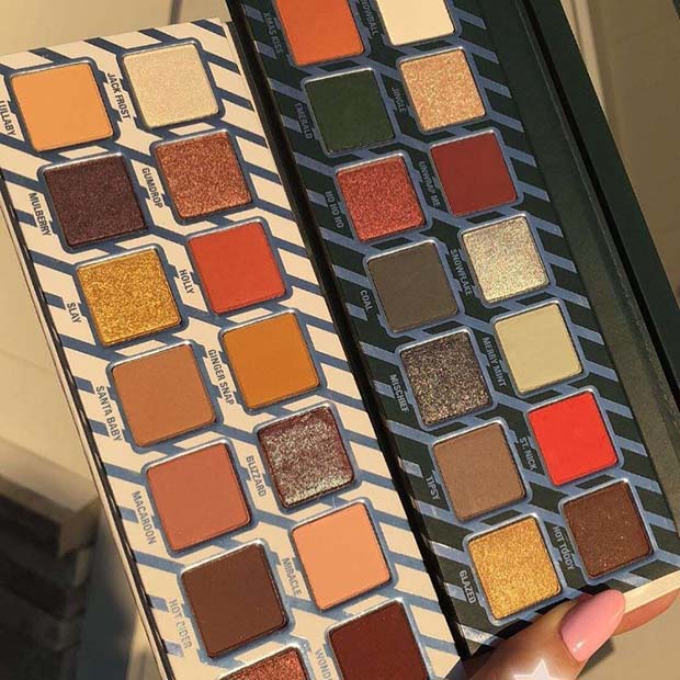Kylie Naughty Or Nice Holiday Palettes