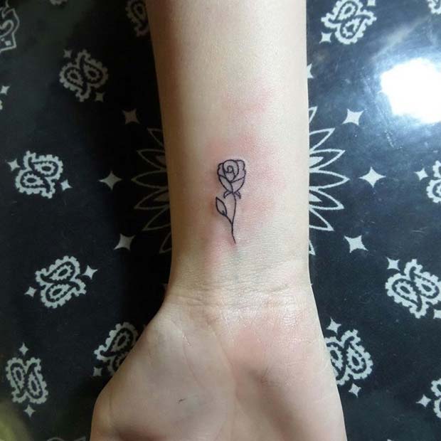 Küçük Rose Tattoo for Tiny Tattoo Ideas