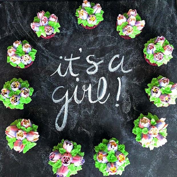 חָמוּד It's a Girl Cakes for Gender Reveal