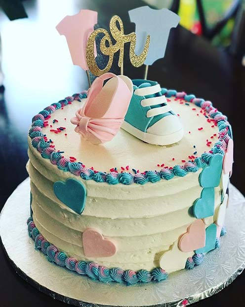 गुलाबी and Blue Baby Shoe Cake Idea