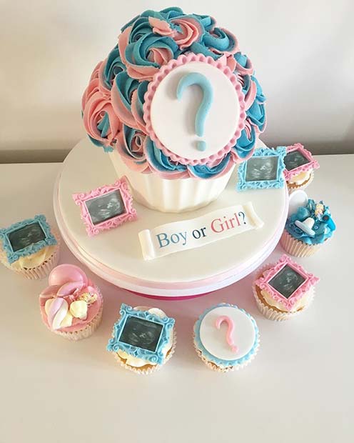 קאפקייק Gender Reveal Cake Idea with Baby Scans 
