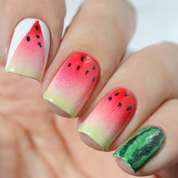 אומבר Watermelon Nail Design