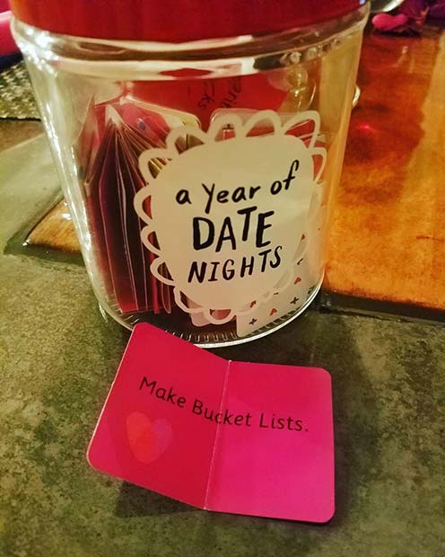 עשה זאת בעצמך Date Night Gift