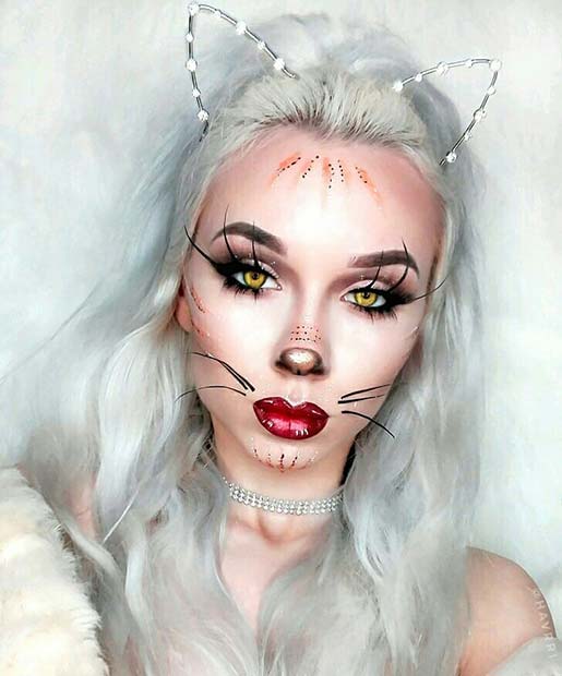 रचनात्मक Kitty Makeup Idea for Halloween