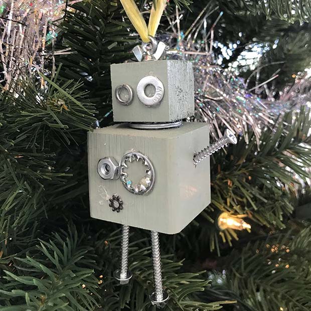 Drăguţ Robot Tree Decoration