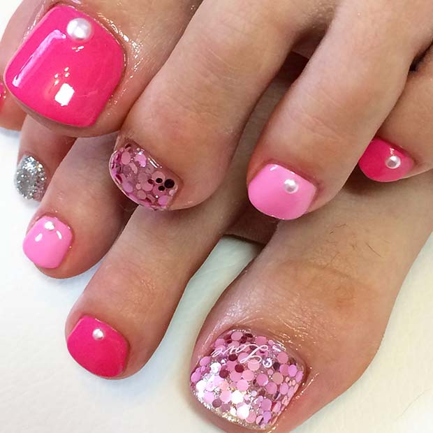 กล้า Pink Toe Nail Design 