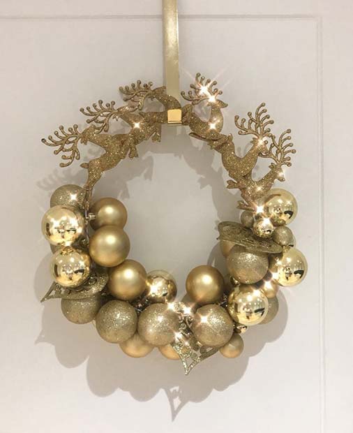 זהב Christmas Bauble Wreath