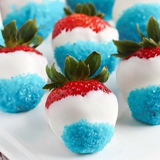 Vit and Blue Strawberries 4th of July Party Ideas 