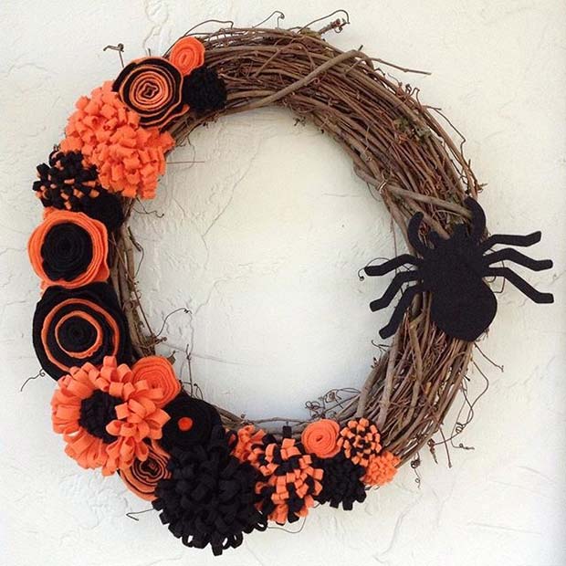 วันฮาโลวีน Wreath for Fun DIY Halloween Party Decor