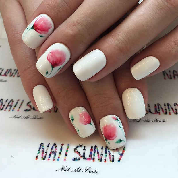 ขาว Nails with Delicate Flower Nail Art for Spring 2017