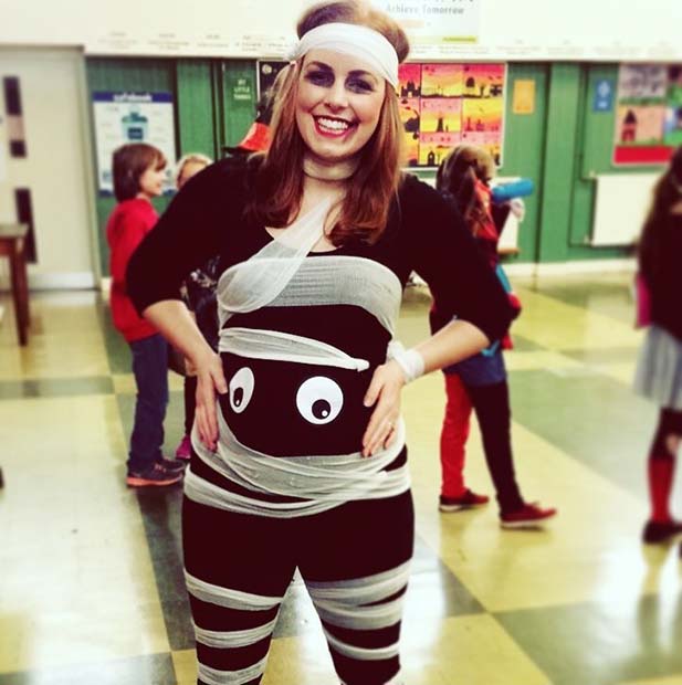 Mamma To Be for Halloween Costumes for Pregnant Women