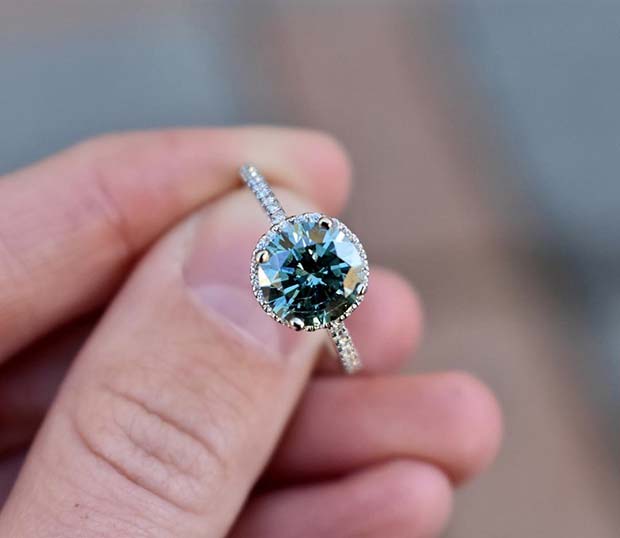 सुंदर Blue Diamond Ring