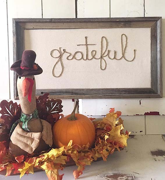 DIY Grateful Decoration for Simple and Creative Thanksgiving Decorations