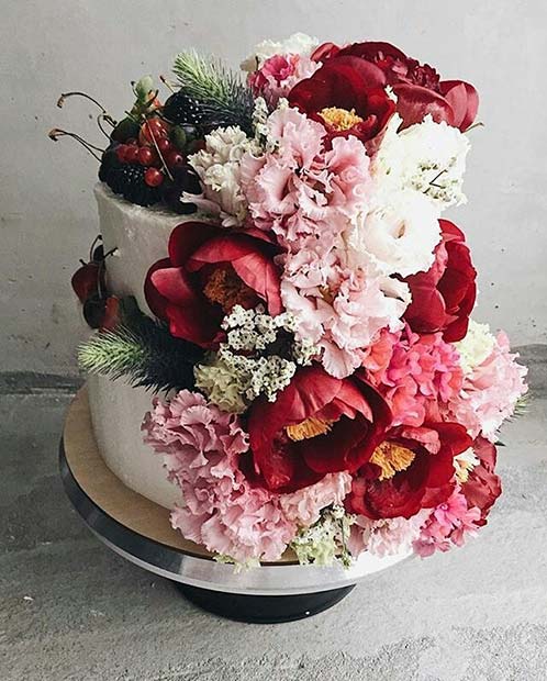 Floral Wedding Cake for Spring Wedding