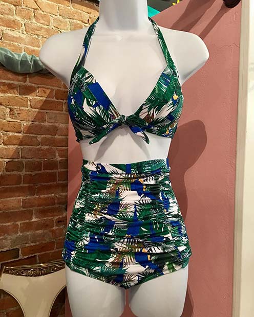 Retro Tropical Print Bathing Suit for Summer 2017
