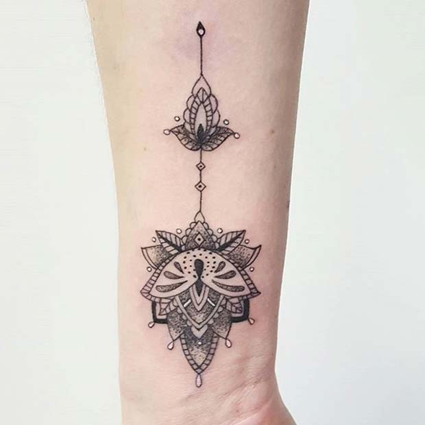 Bonyolult Large Tattoo for Women's Wrist Tattoo Ideas