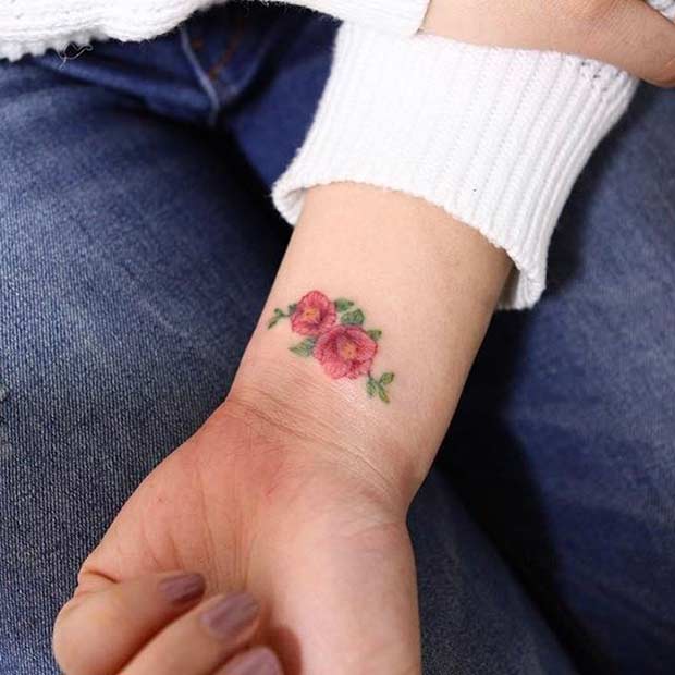สีชมพู Floral Wrist Tattoo For Women