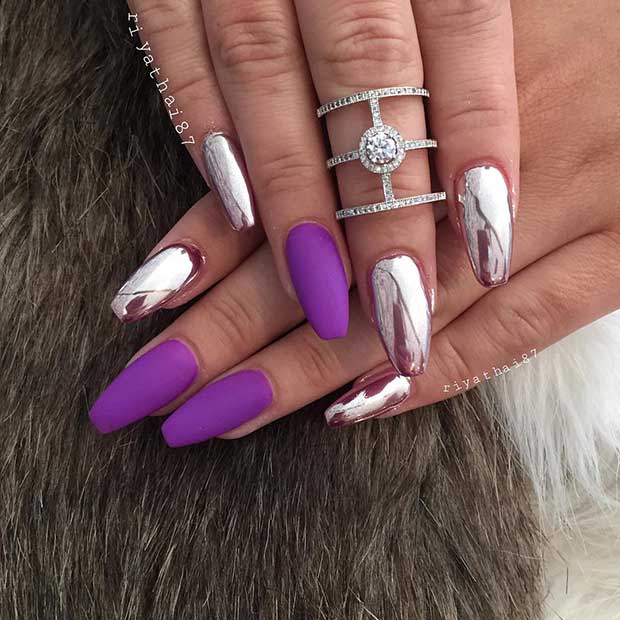 mată Purple and Metallic Nail Art Design