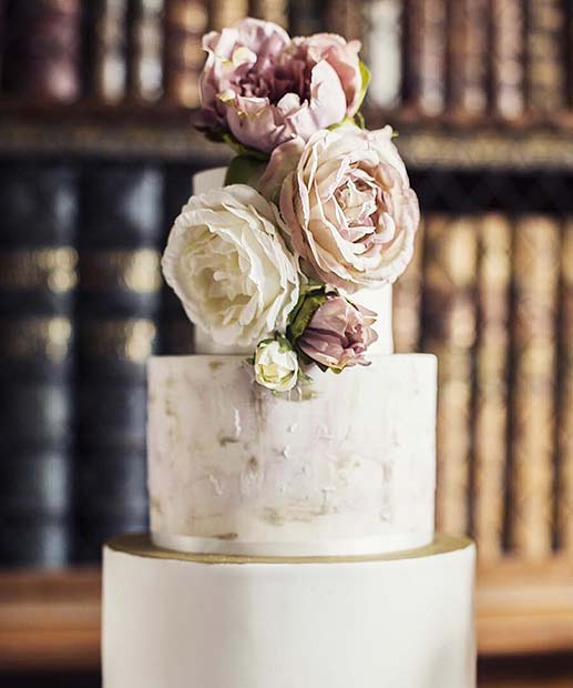 Vintage Wedding Floral Cake Idea