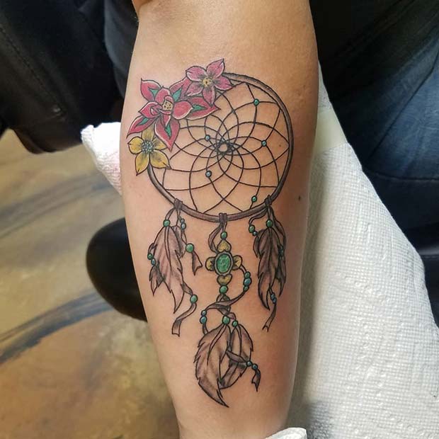 Vis Catcher Tattoo with Bright Flowers
