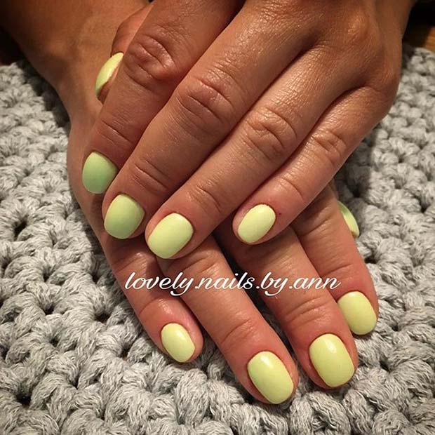 Pastell Yellow Short Nails for Summer Nails Idea