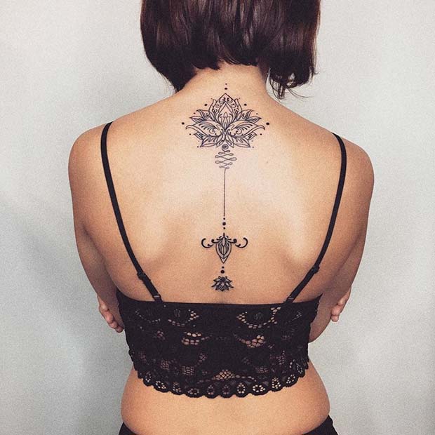 सुंदर Back Tattoo Idea