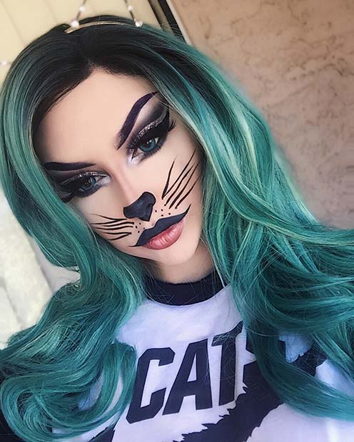 Лако Cat Halloween Makeup Look