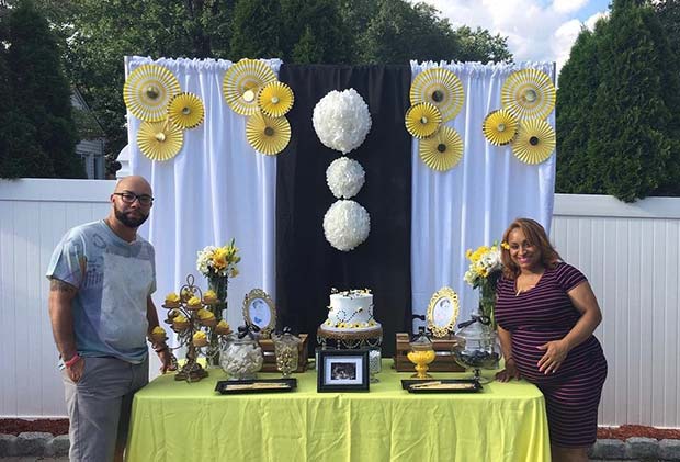 Sommar Baby Shower Bee Theme 