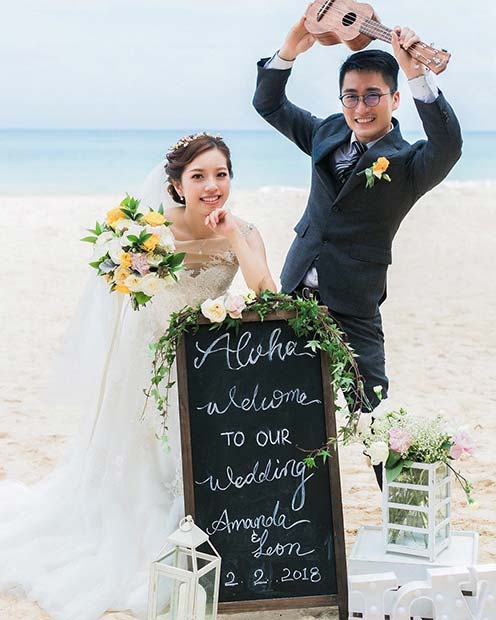 Strand Wedding Sign Idea