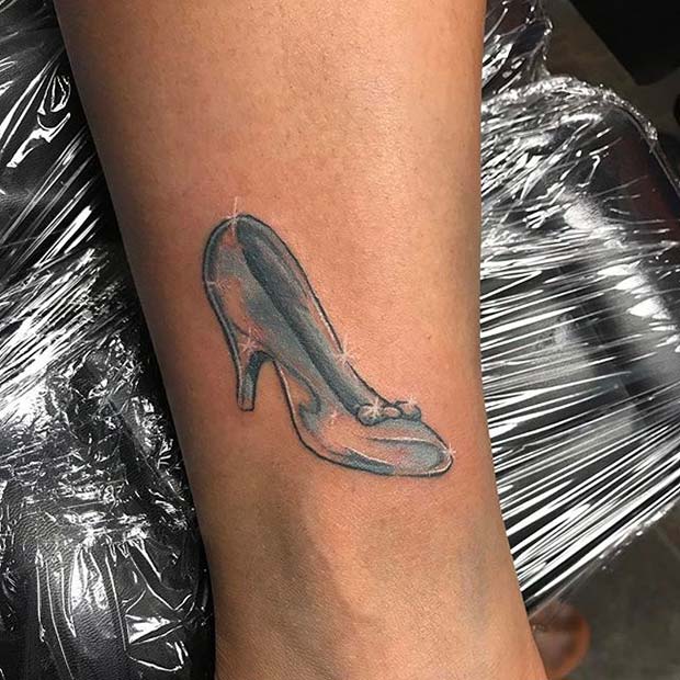 Elegantno Cinderella's Shoe for Small Disney Tattoo Ideas