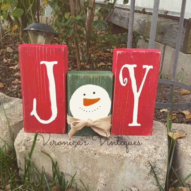 हर्ष Block Decoration for Farmhouse Inspired Christmas Decor