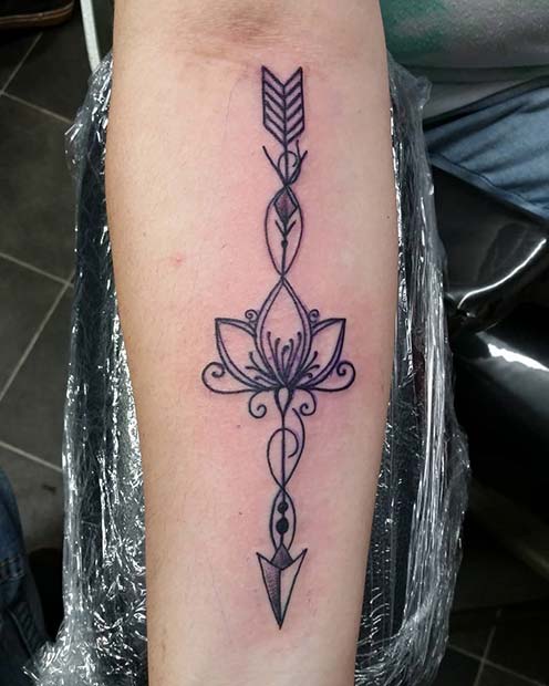 Strijela Tattoo with Floral Design