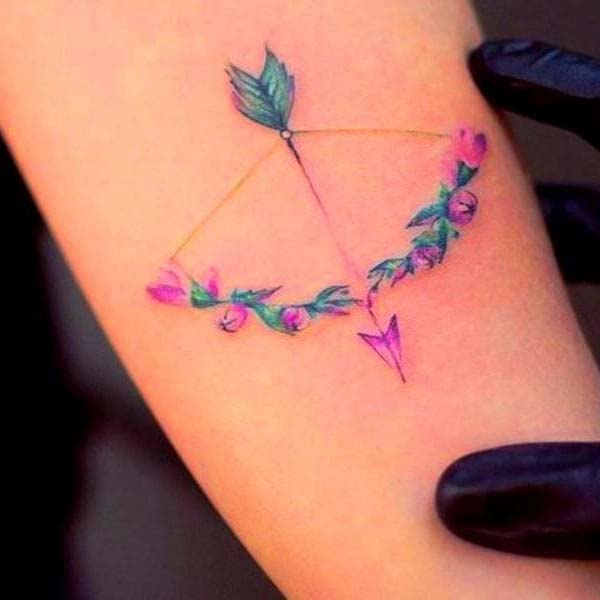 Güzel Floral Bow and Arrow Tattoo 
