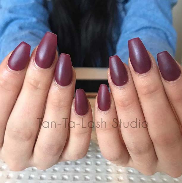 Gesztenyebarna Coffin Nail Design for Matte Nail Designs for Fall 