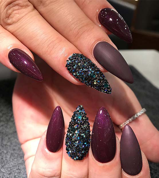 Љубичаста Matte and Shine Nails for Winter Nail Ideas