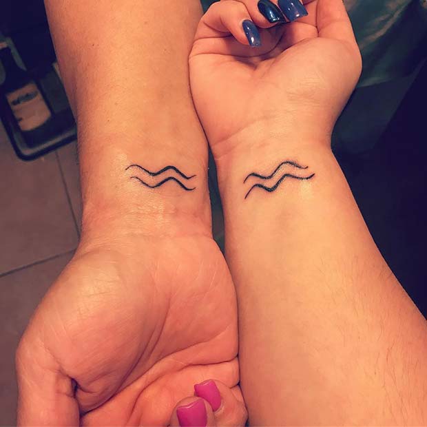 मेल मिलाना Star Sign Tattoos for Popular Mother Daughter Tattoos