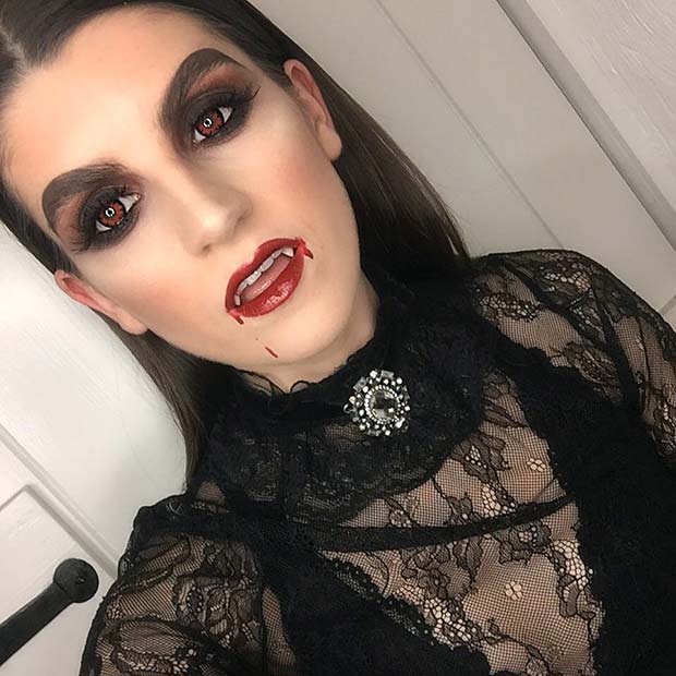 Vampir Makeup for Pretty Halloween Makeup Ideas 