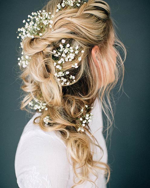 गंदा to the Side Romantic Wedding Hairstyle