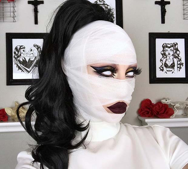 Mumija Halloween Makeup Idea