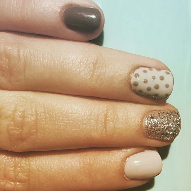 Spotty Accent Nail for Simple Yet Eye-Catching Nail Designs