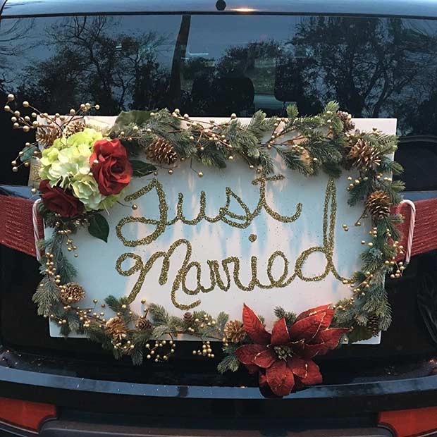חֲגִיגִי Just Married Car Wreath