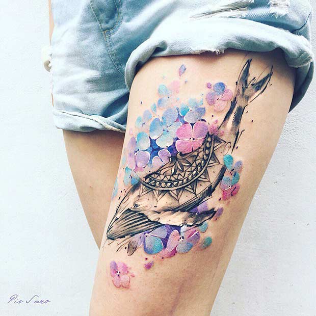 Akvarel Whale Thigh Tattoo Idea for Women