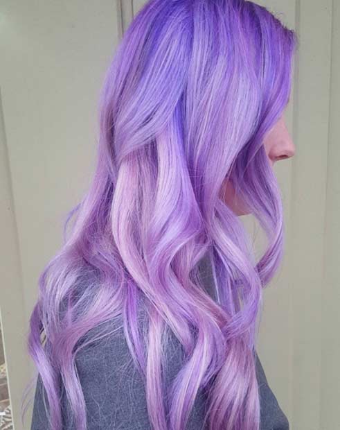 वाइब्रेंट and Shiny Lavender Hair 