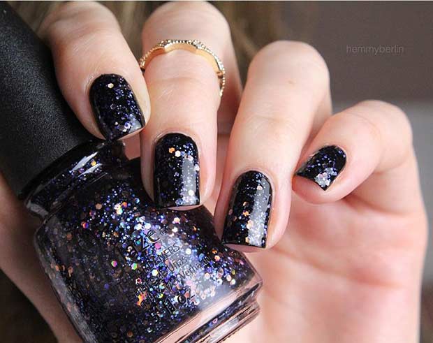 สีดำ Glitter Nail Design
